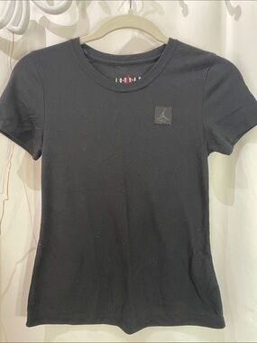 Jordan Women's Black Short-Sleeve Crewneck Tee with Jumpman Patch